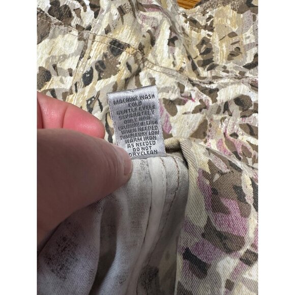 Chico's Trucker Style Animal Print Abstract Jacket Size 3 US XL - Picture 8 of 9
